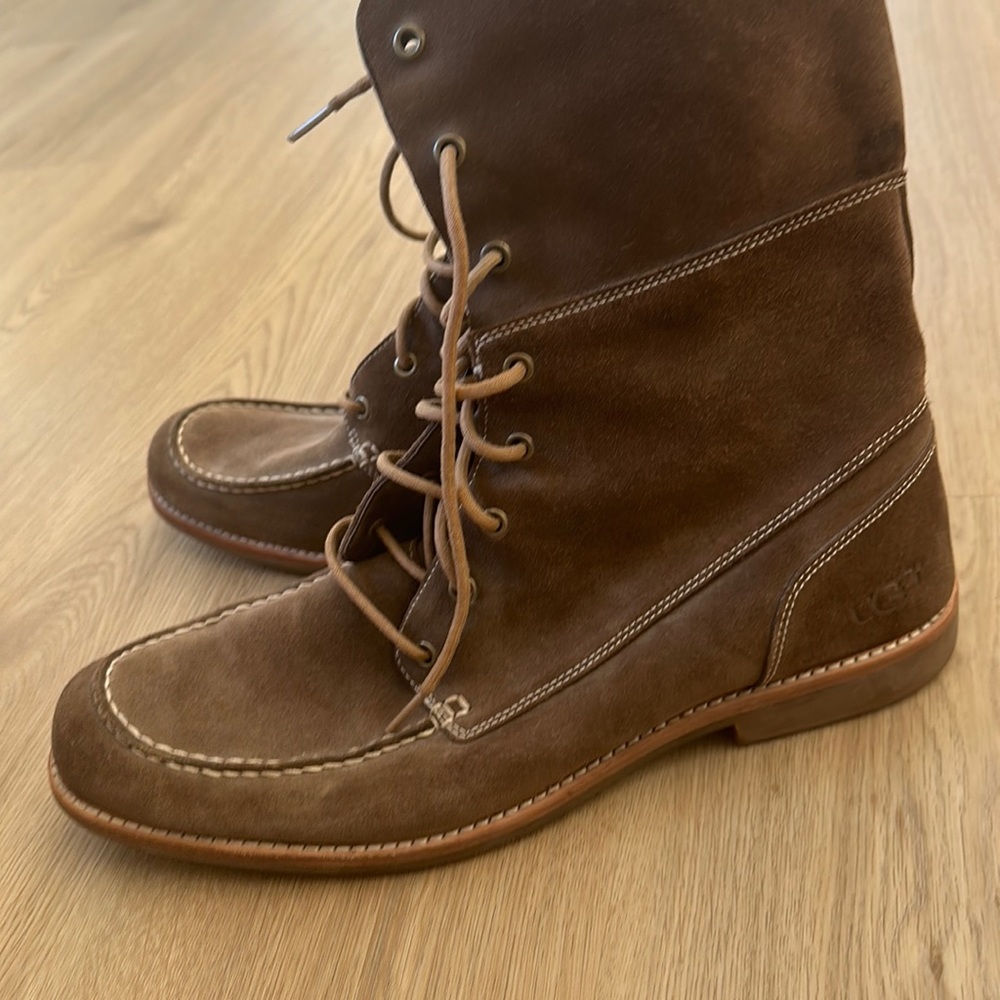 Sz 13 Ugg boots new